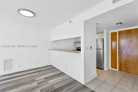 7601 E Treasure Drive North Bay Village FL 33141