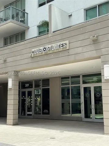 7875 NW 107th Avenue Doral FL 33178
