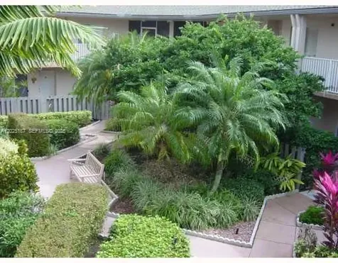 7271 S Devon Drive Tamarac FL 33321