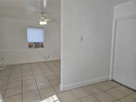 408 NW 8th Street Hallandale Beach FL 33009