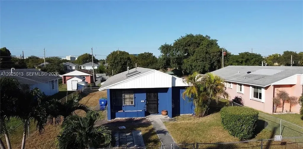 1938 NW 2nd Court Miami FL 33136