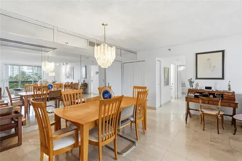 19195 NE 36th Court Aventura FL 33180
