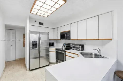 19195 NE 36th Court Aventura FL 33180