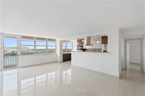 250 174th Street Sunny Isles Beach FL 33160