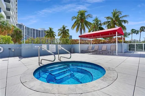3625 N Country Club Drive Aventura FL 33180