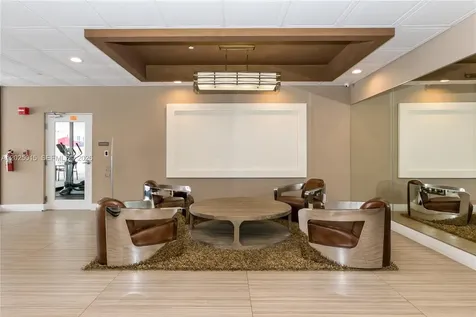 3625 N Country Club Drive Aventura FL 33180