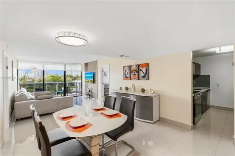 3625 N Country Club Drive Aventura FL 33180