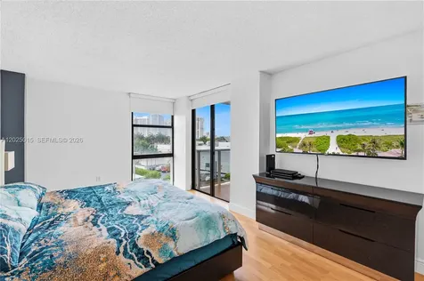 3625 N Country Club Drive Aventura FL 33180