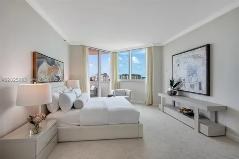 300 S Pointe Drive Miami Beach FL 33139