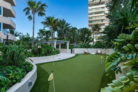 300 S Pointe Drive Miami Beach FL 33139