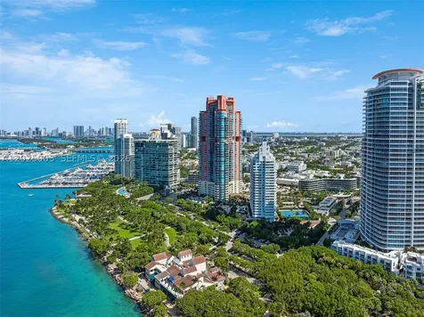 300 S Pointe Drive Miami Beach FL 33139