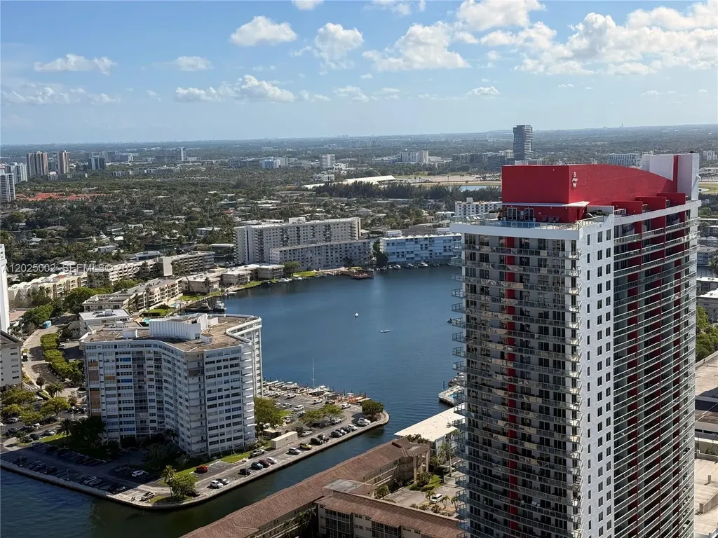 4010 S Ocean Drive Hollywood FL 33019
