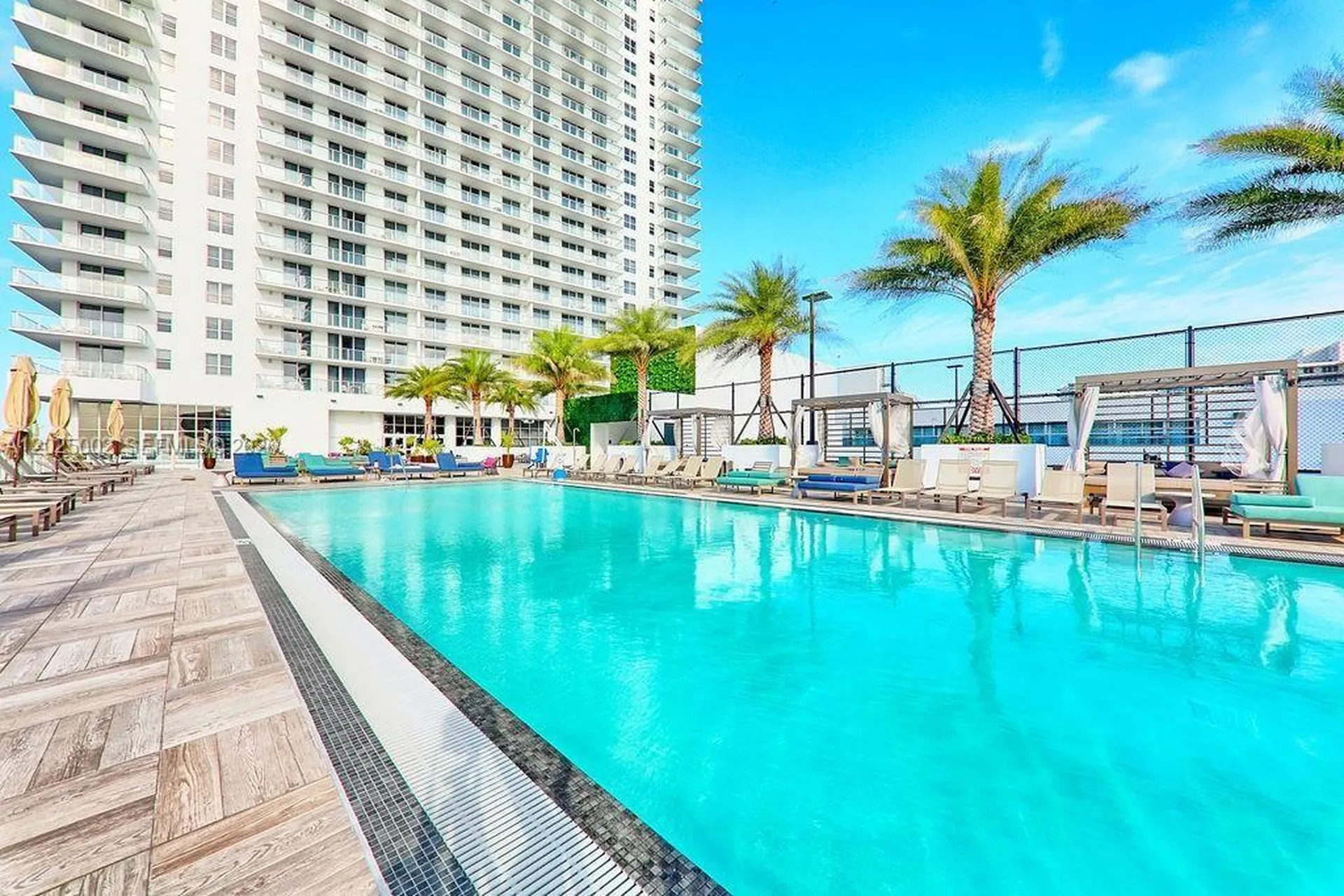 4010 S Ocean Drive Hollywood FL 33019