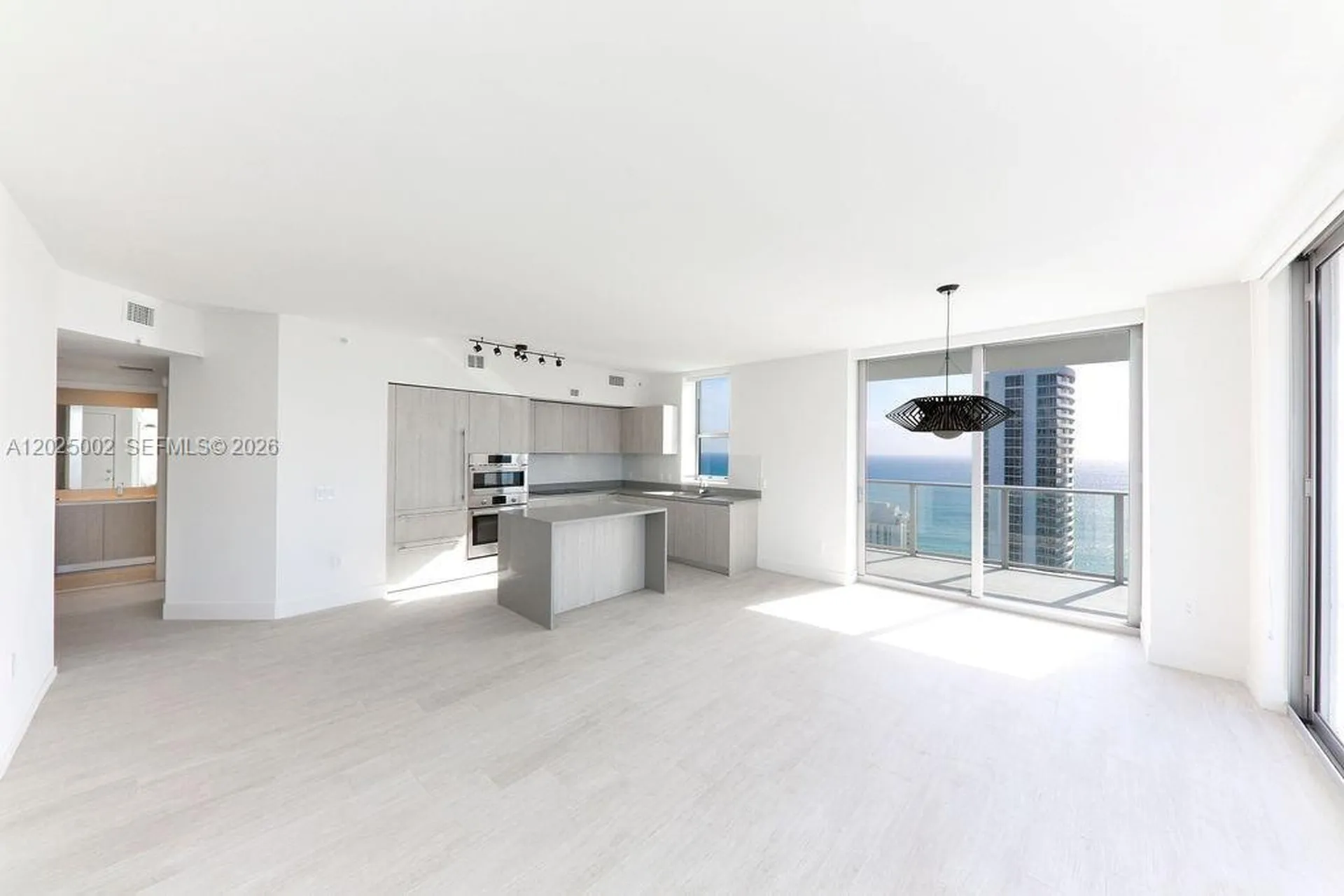 4010 S Ocean Drive Hollywood FL 33019
