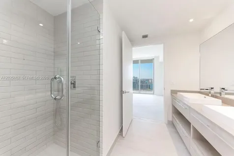 4010 S Ocean Drive Hollywood FL 33019