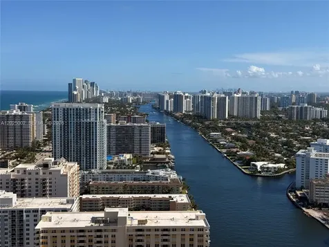 4010 S Ocean Drive Hollywood FL 33019