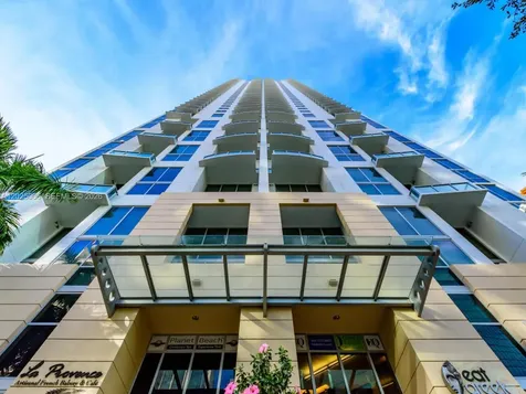 1060 Brickell Avenue Miami FL 33131