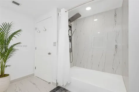 2000 N Bayshore Drive Miami FL 33137