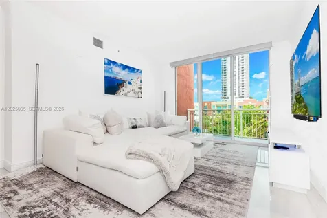 2000 N Bayshore Drive Miami FL 33137
