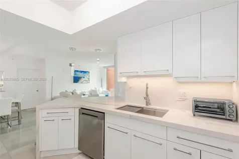 2000 N Bayshore Drive Miami FL 33137