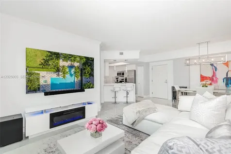 2000 N Bayshore Drive Miami FL 33137