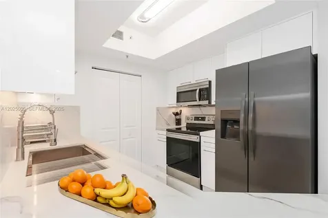 2000 N Bayshore Drive Miami FL 33137