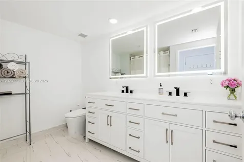2000 N Bayshore Drive Miami FL 33137