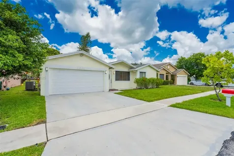 1541 SW 102nd Terrace Davie FL 33324