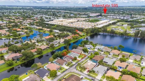 1541 SW 102nd Terrace Davie FL 33324