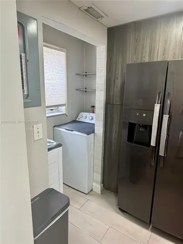 1705 W 57th Street Hialeah FL 33012