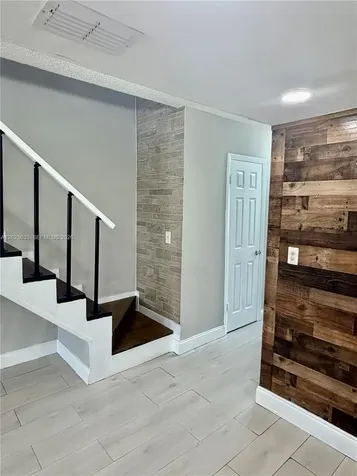 1705 W 57th Street Hialeah FL 33012