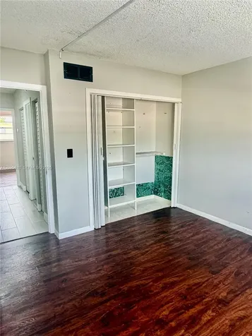 1705 W 57th Street Hialeah FL 33012