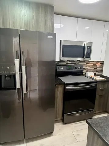 1705 W 57th Street Hialeah FL 33012