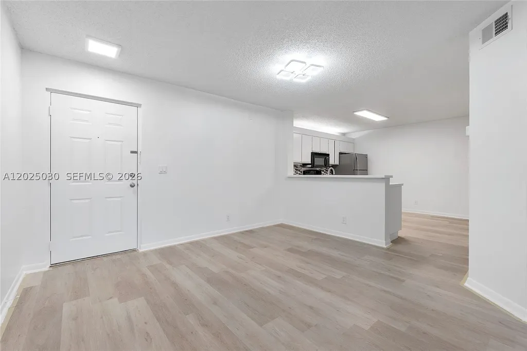 5661 Riverside Drive Coral Springs FL 33067