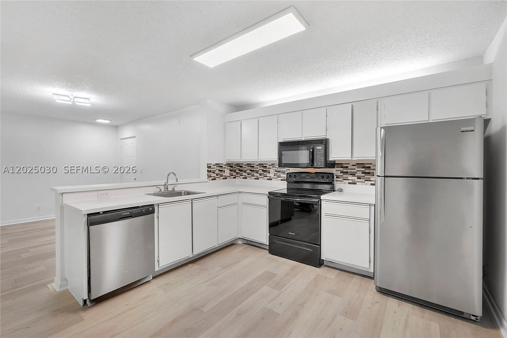 5661 Riverside Drive Coral Springs FL 33067