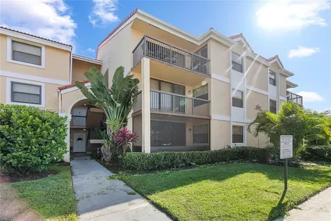 5661 Riverside Drive Coral Springs FL 33067