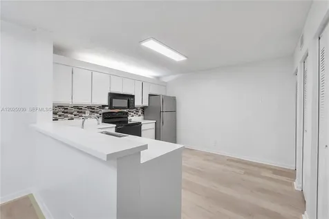 5661 Riverside Drive Coral Springs FL 33067