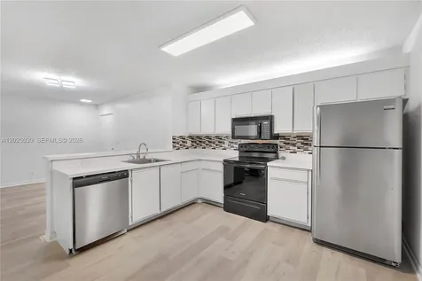 5661 Riverside Drive Coral Springs FL 33067