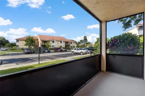 5661 Riverside Drive Coral Springs FL 33067