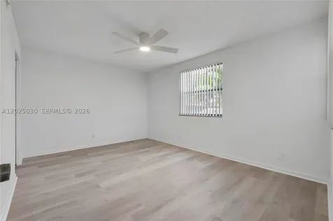 5661 Riverside Drive Coral Springs FL 33067