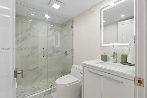 155 Ocean Lane Drive Key Biscayne FL 33149