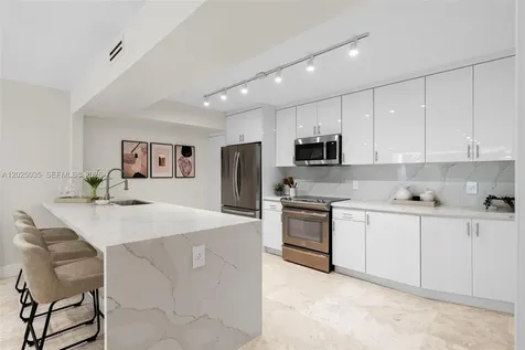 155 Ocean Lane Drive Key Biscayne FL 33149