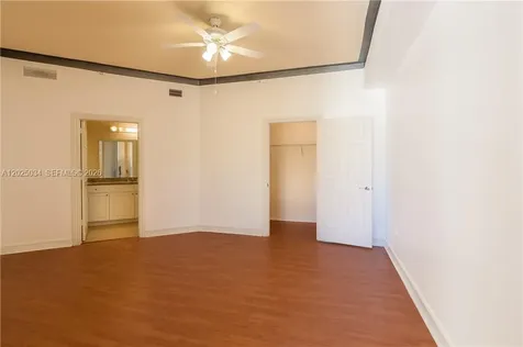3001 NE 185 Street Aventura FL 33180