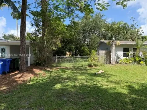 0000 NE 11 Avenue Davie FL 33328