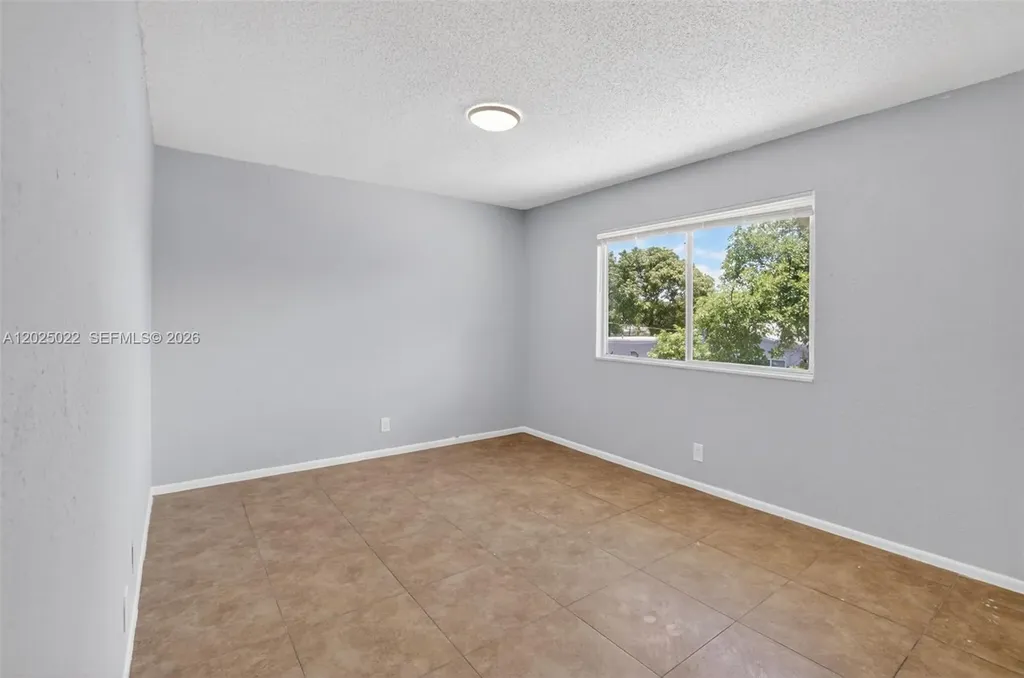 2103 Catherine Dr Drive Delray Beach FL 33445