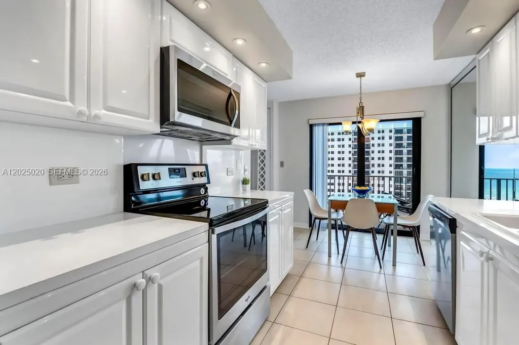 1201 S Ocean Drive Hollywood FL 33019