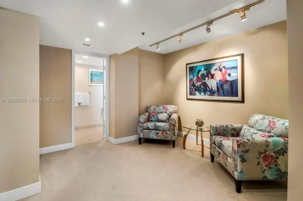 1201 S Ocean Drive Hollywood FL 33019