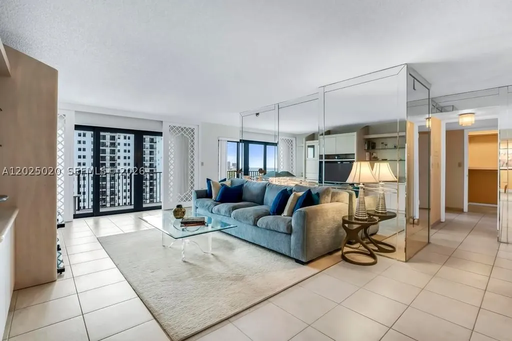 1201 S Ocean Drive Hollywood FL 33019