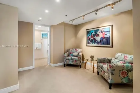 1201 S Ocean Drive Hollywood FL 33019