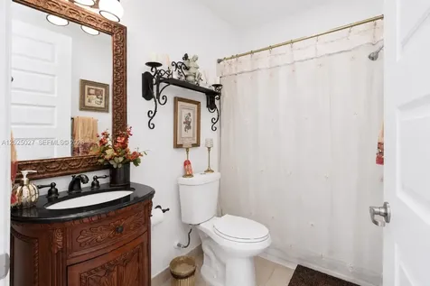 19220 NE 9th Place Miami FL 33179